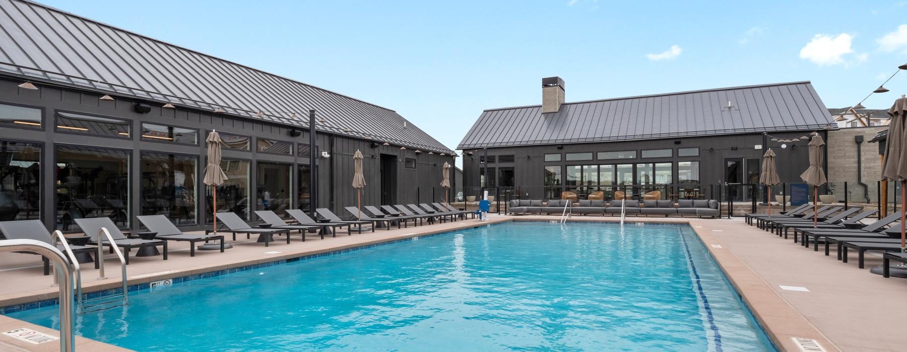 a swimming pool outside of a building